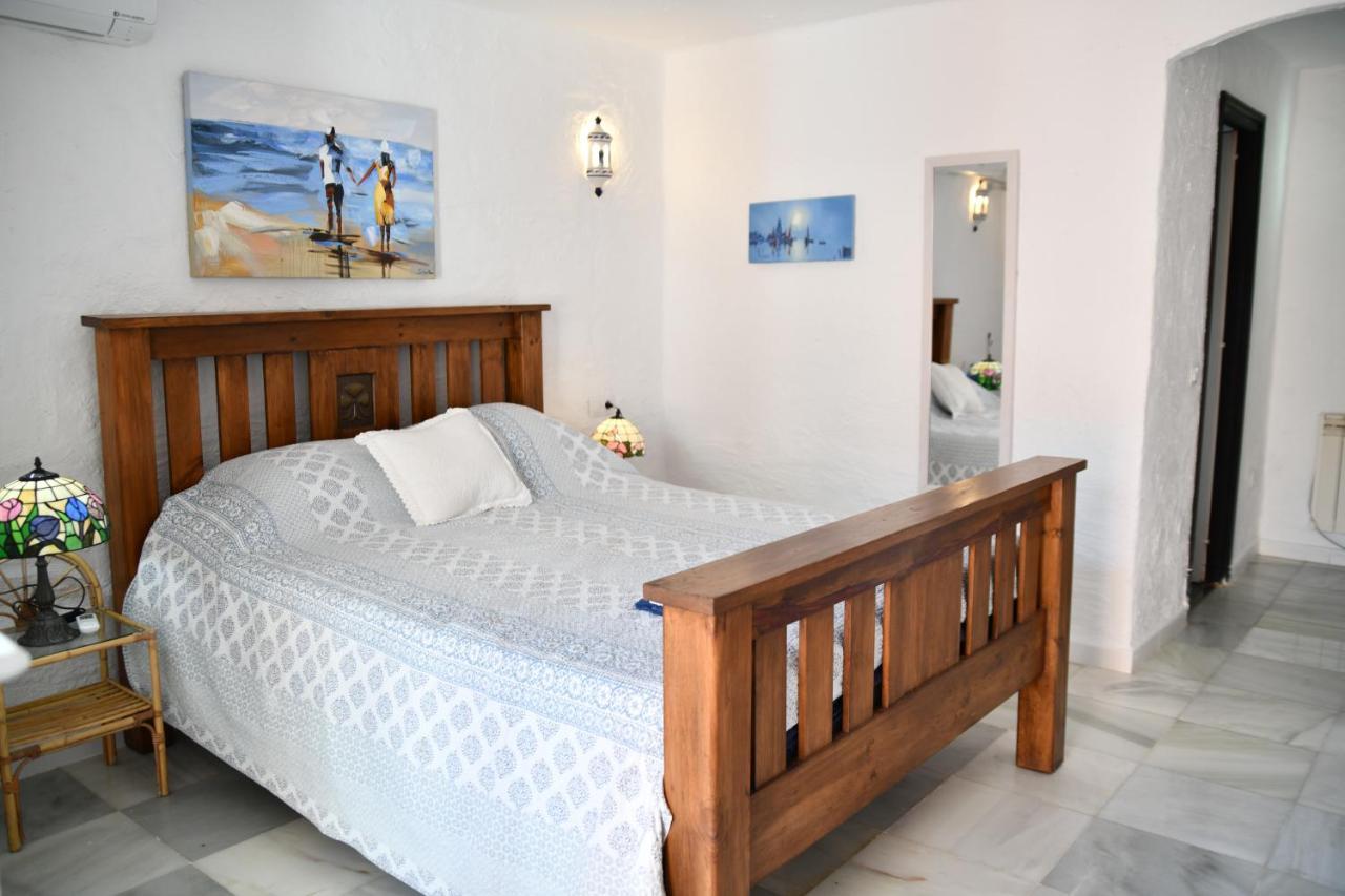 Sea Shells At Bahia Dorada Villa Estepona Ngoại thất bức ảnh